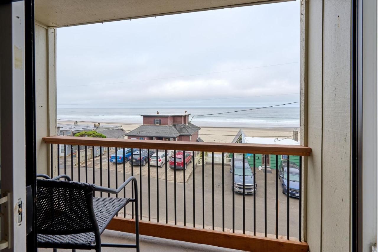 Surftides Plaza Rentals Lincoln City Eksteriør billede